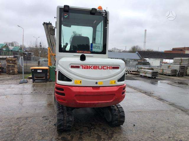 Takeuchi TB230 su POWERTILT, excavator