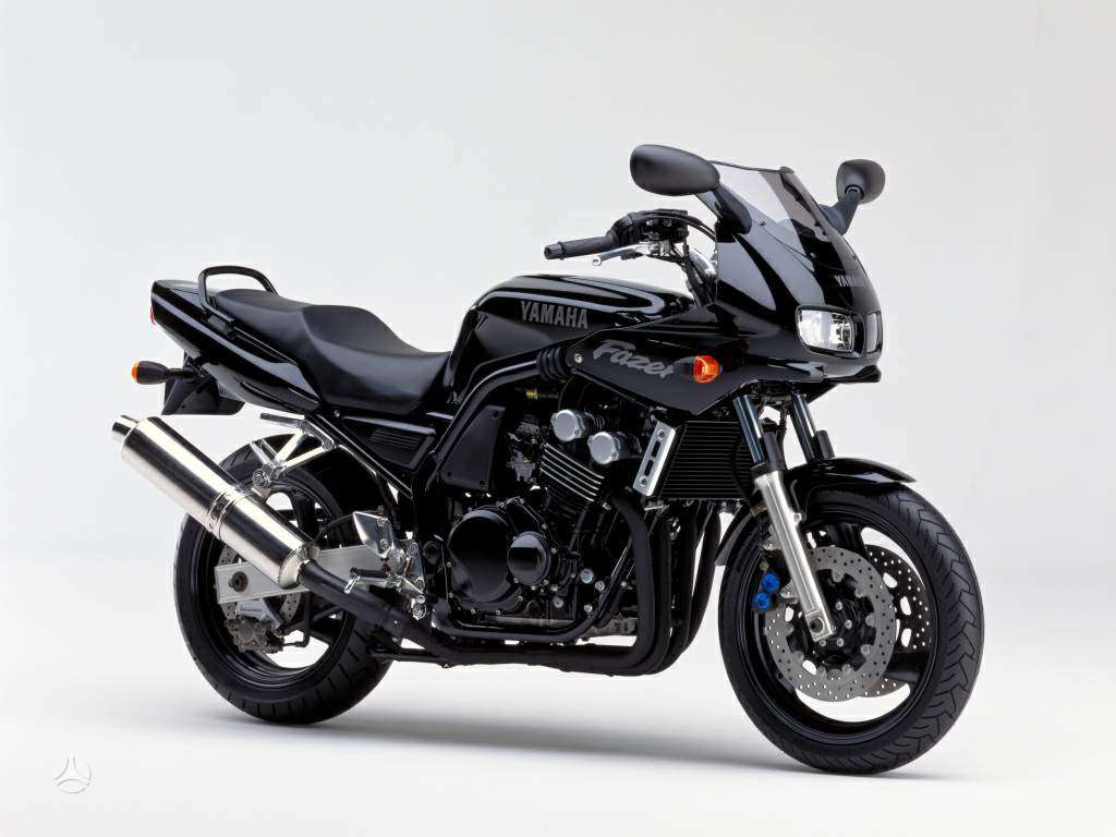 Yamaha FZ, street / classic