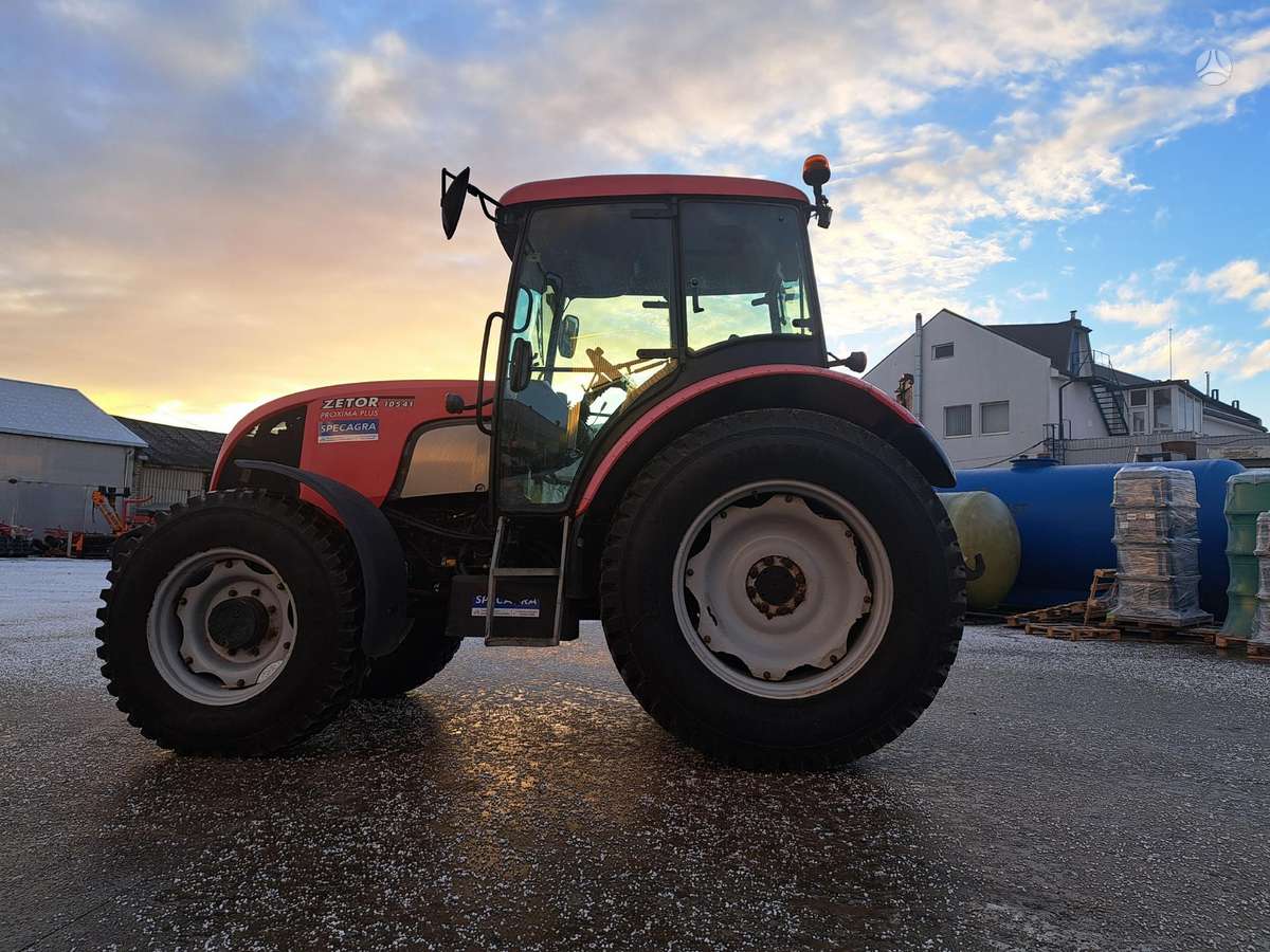 Zetor Proxima Plus 10541, tractors