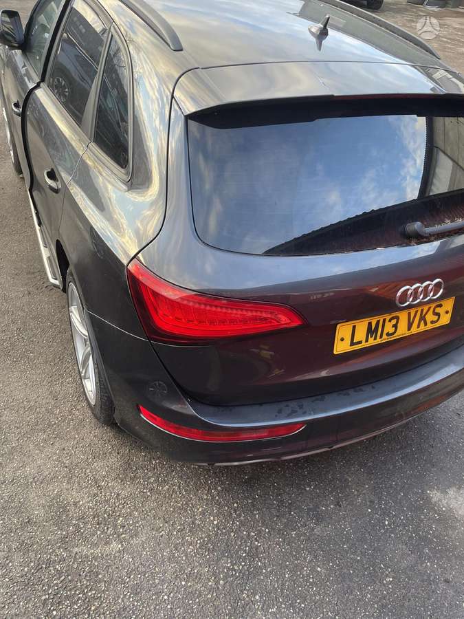 Audi Q5 dalimis. Detaliu pristatymas