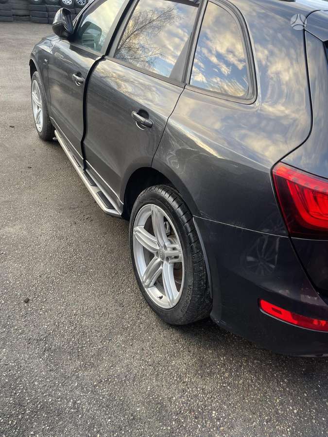 Audi Q5 dalimis. Detaliu pristatymas
