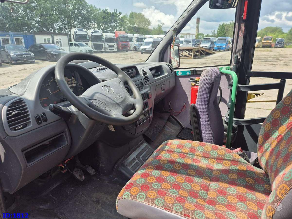 Mercedes-Benz Sprinter 413 - 17 Place, городские