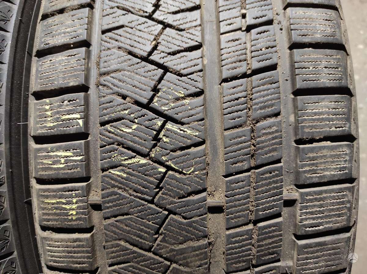 Vredestein, winter 245/40 R19