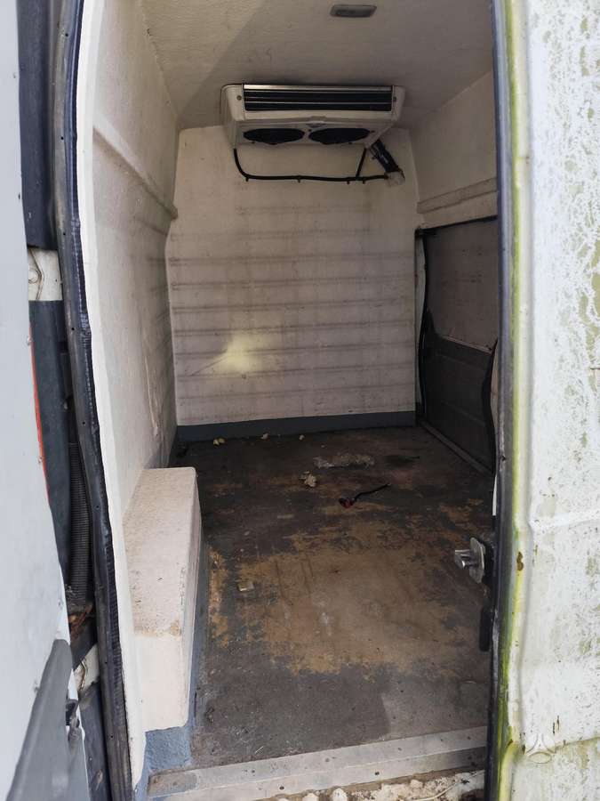 Renault Trafic по частям