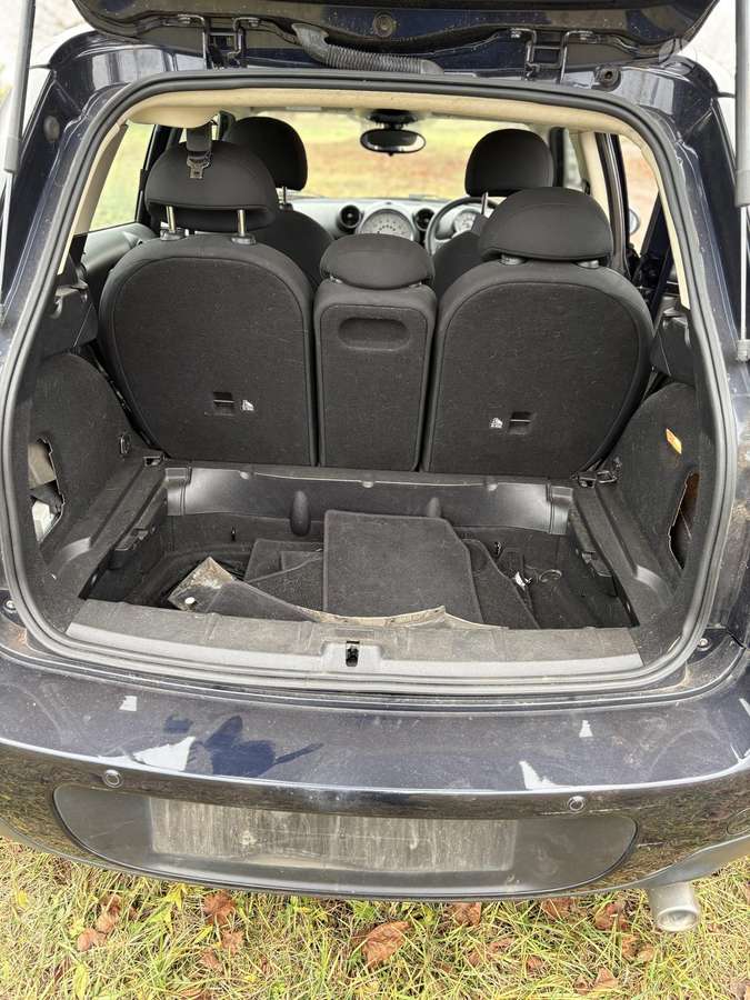 Mini Cooper for parts. Metalynas rrr