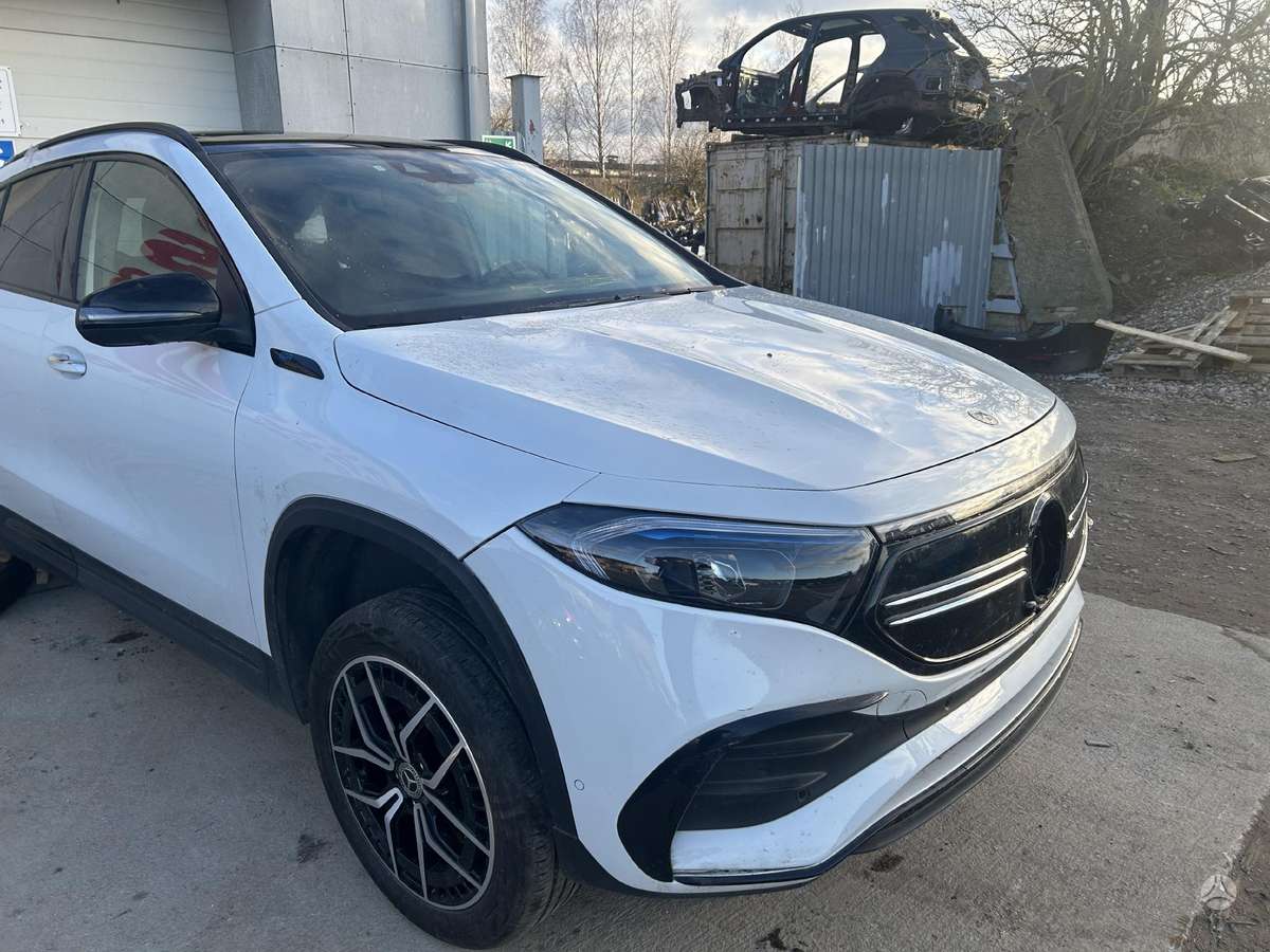 Mercedes-Benz EQA