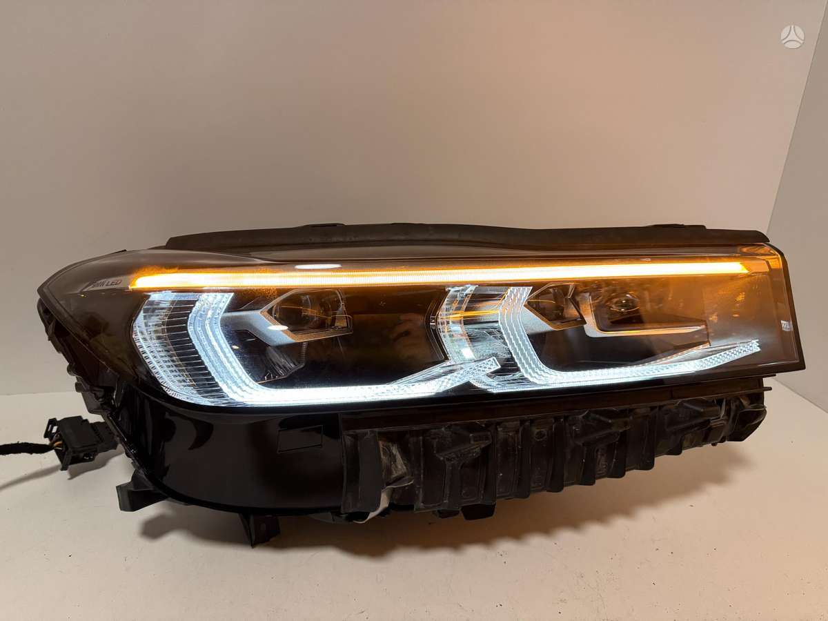 BMW 7 serija детали кузова