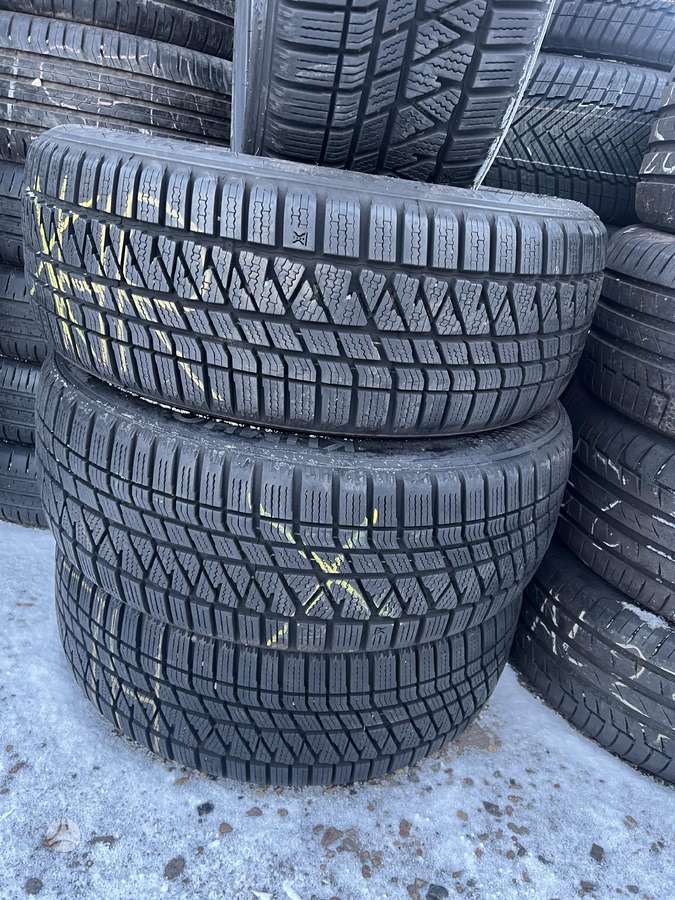 Kumho, žieminės 225/55 R18