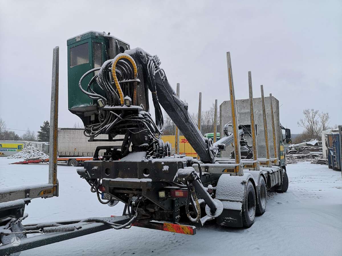 Loglift 105, manipulatori