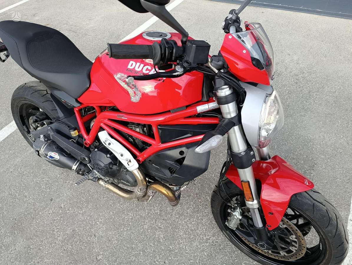 Ducati Monster 803cc, street / classic