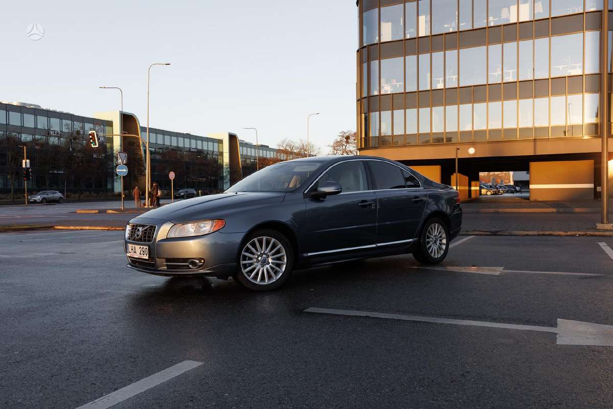 Volvo S80 - 11