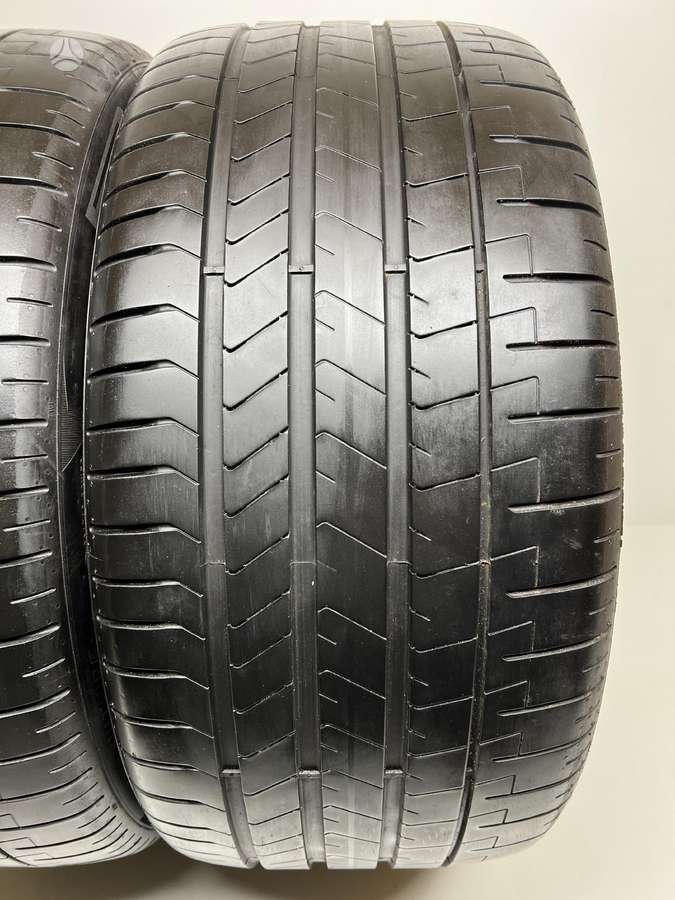 Pirelli P-Zero * 2022m, летние 285/35 R21