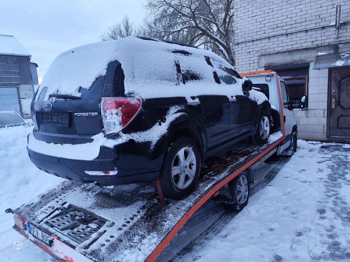 Subaru Forester for parts