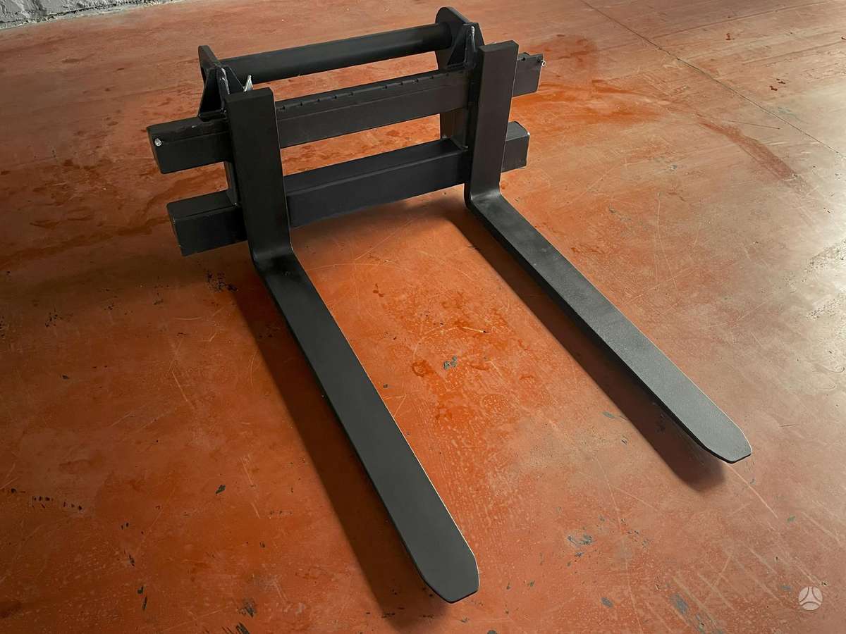 -Kita- PALEČIŲ ŠAKĖS MANITOU, pallet forks