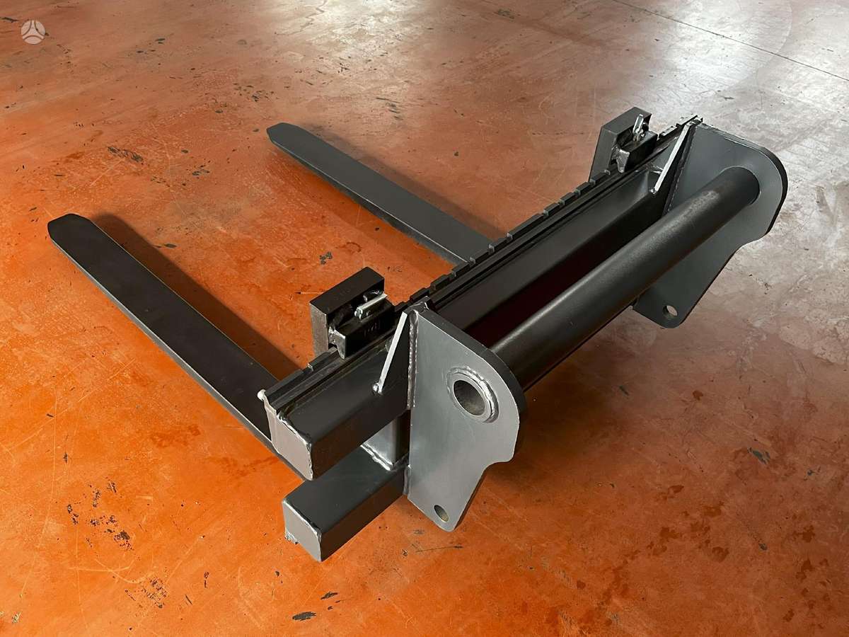 -Kita- PALEČIŲ ŠAKĖS MANITOU, pallet forks