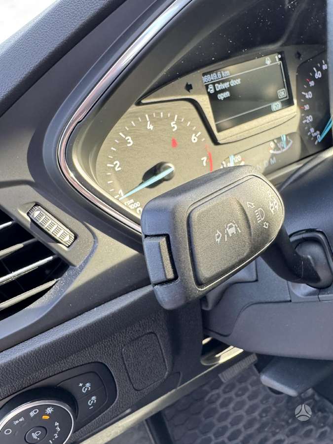 Ford Focus, 1.0 l., hatchback