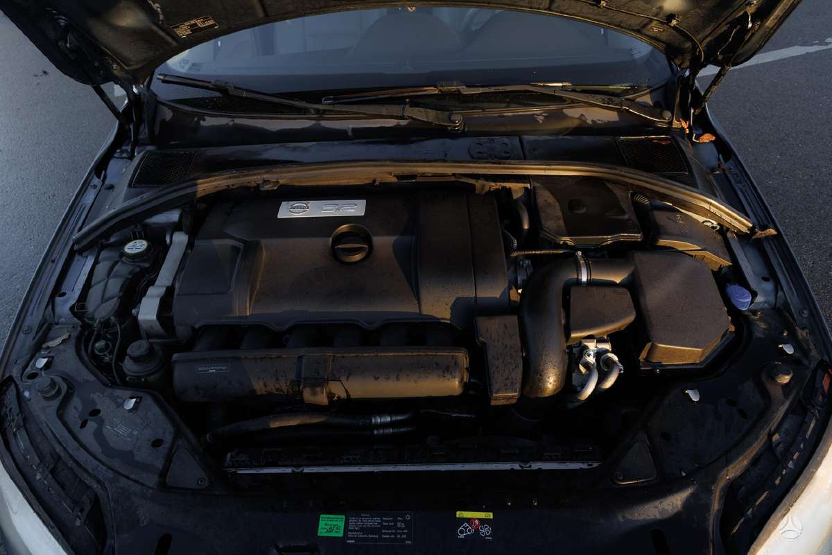 Volvo S80, 3.2 l., Седан