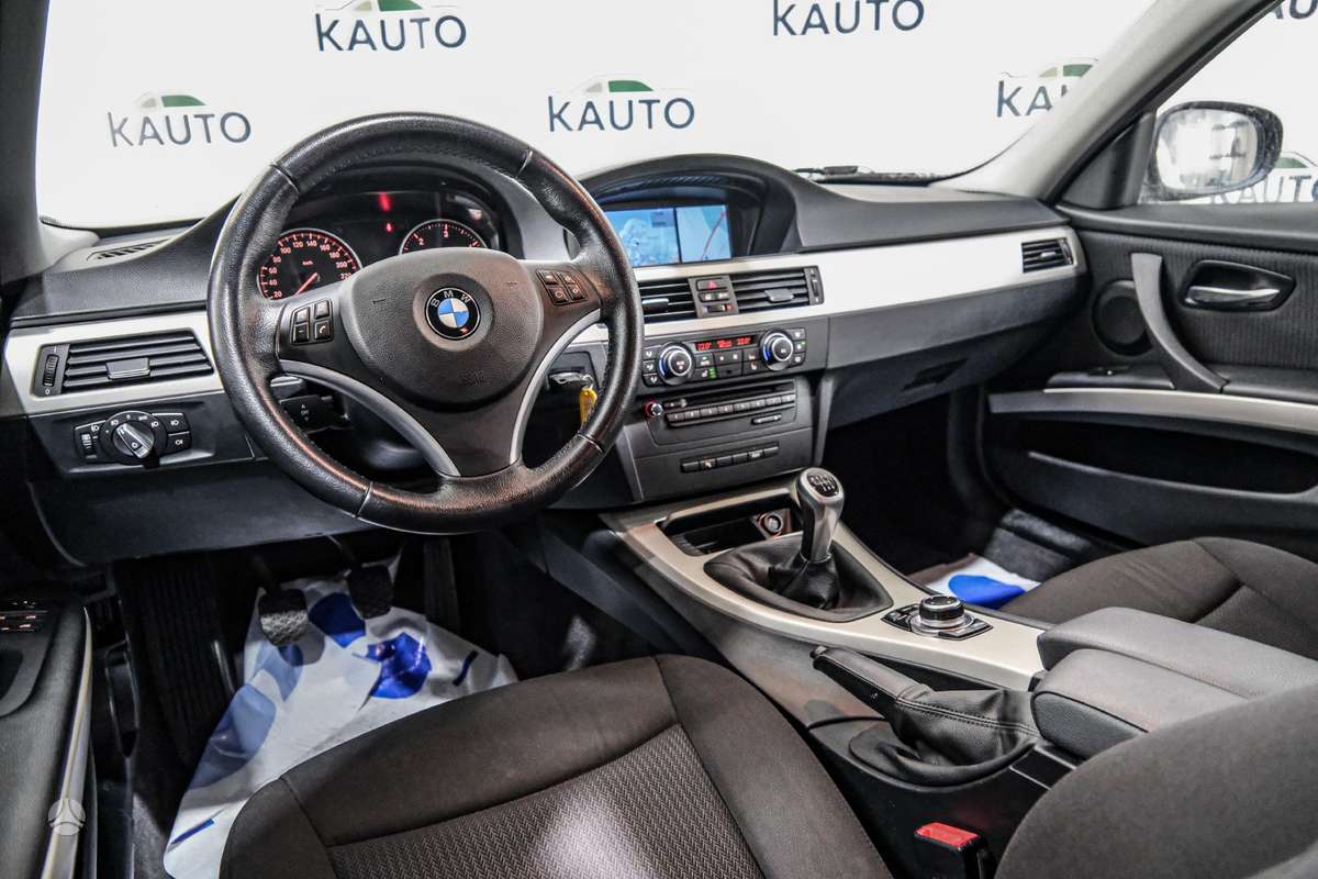 BMW 320, 2.0 l., Универсал