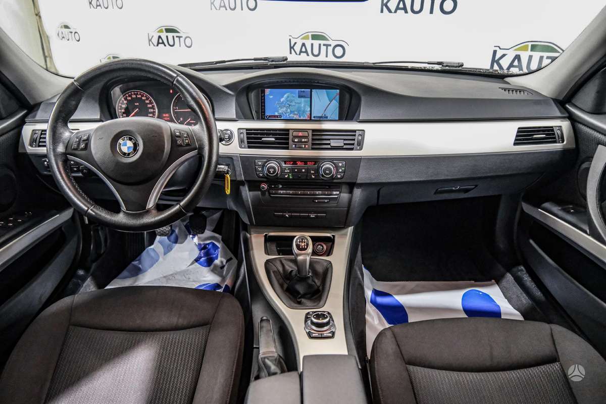 BMW 320, 2.0 l., Универсал