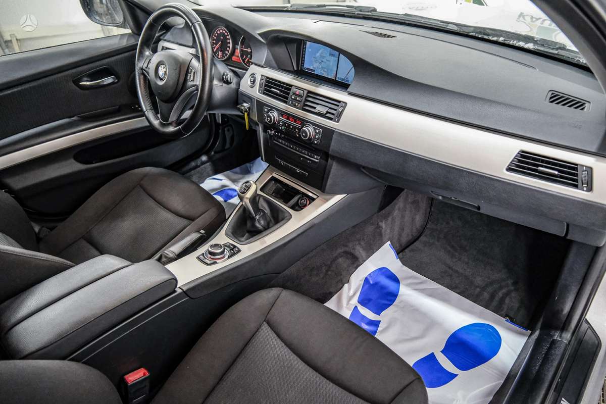 BMW 320, 2.0 l., Универсал