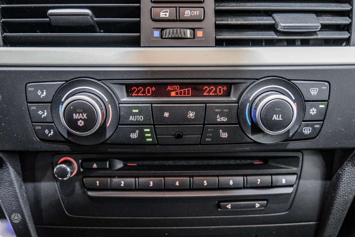 BMW 320, 2.0 l., universalas