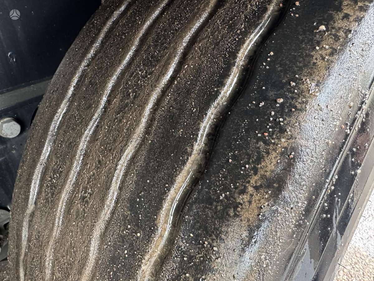 Kögel SN 24, užuolaidinės / tentinės