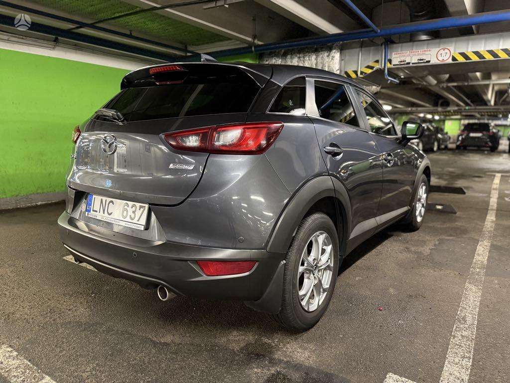Mazda CX-3, 2.0 l., off-road / crossover
