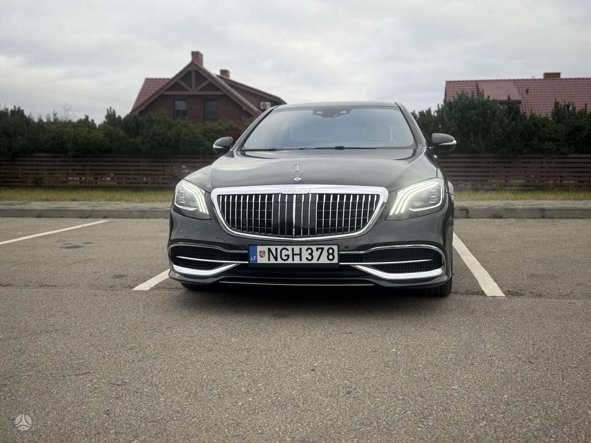 Maybach S560, 4.0 l., limousine