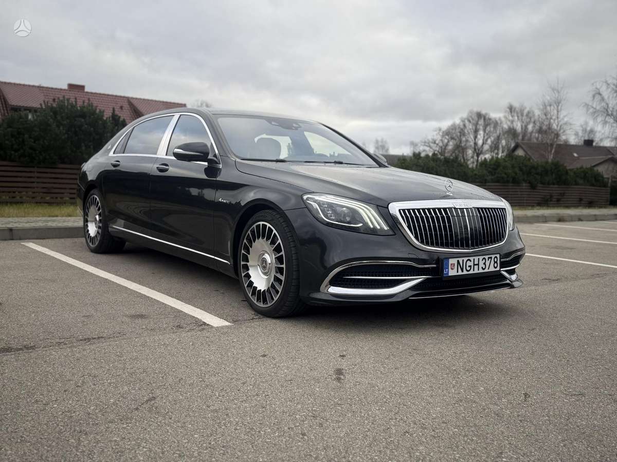 Maybach S560, 4.0 l., limousine