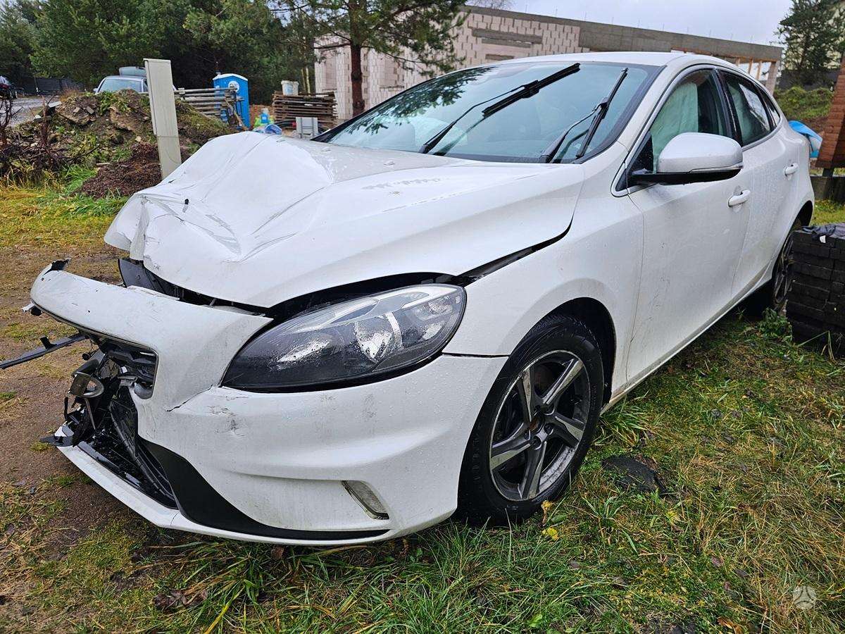 Volvo V40 электрические детали