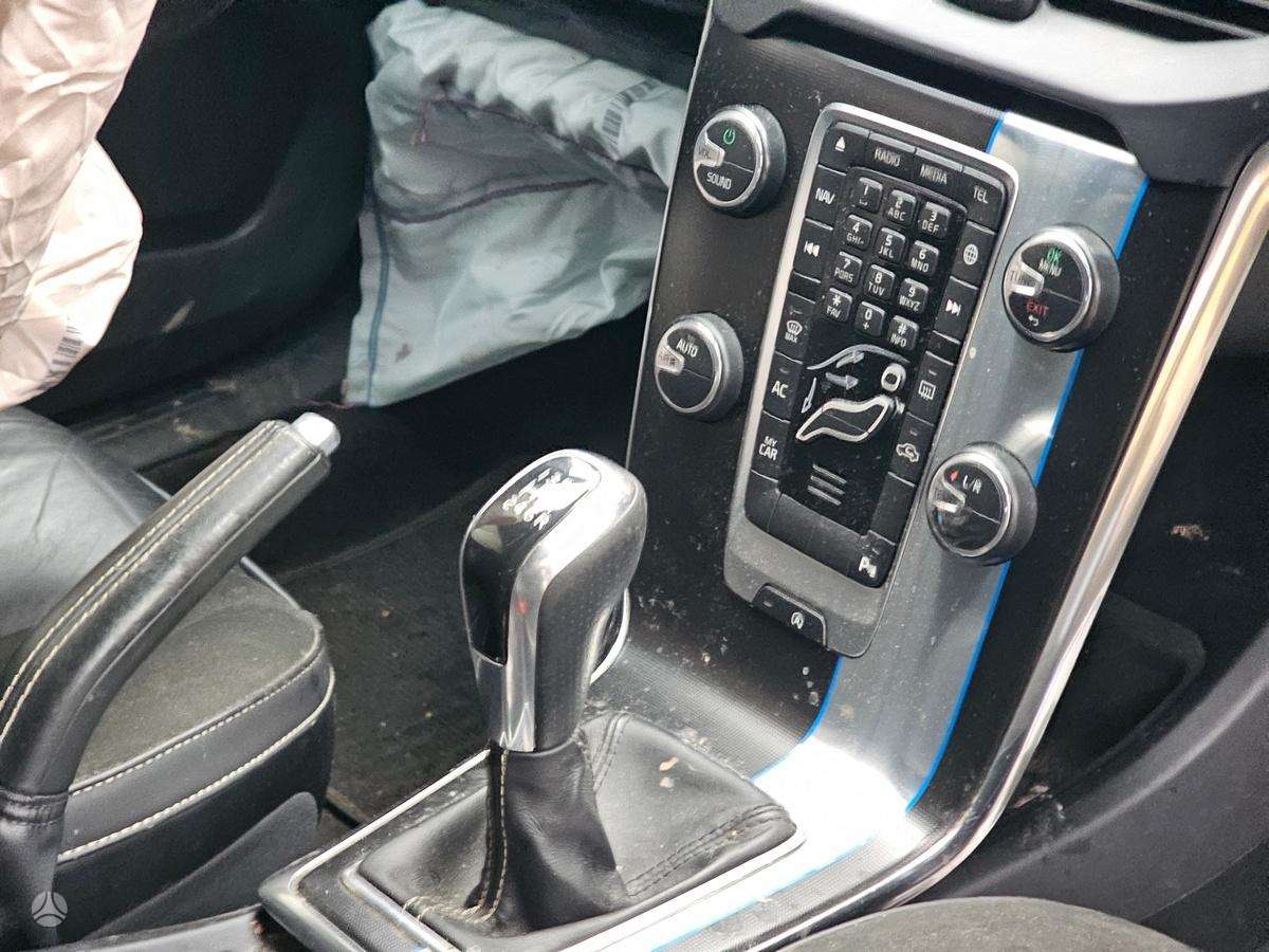 Volvo V40 electrical system parts