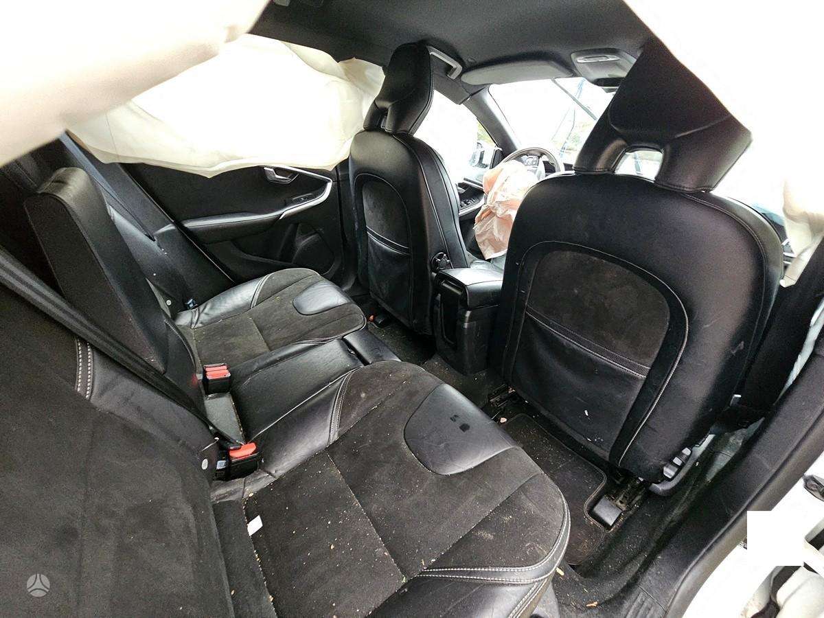 Volvo V40 электрические детали