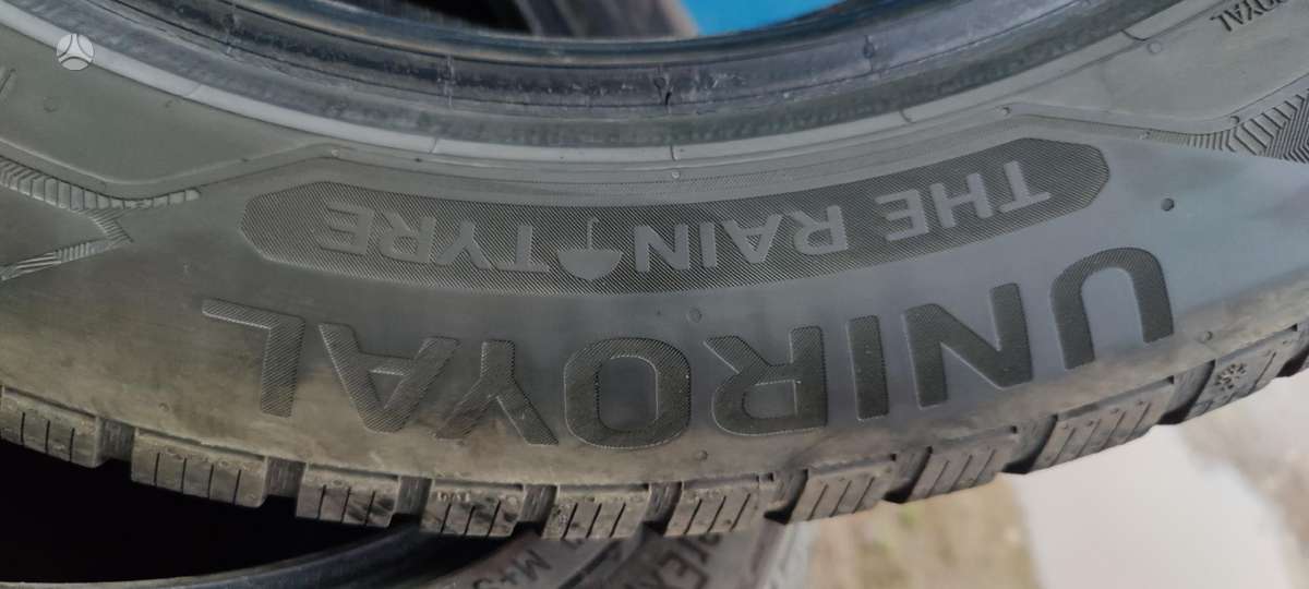 Uniroyal Winter Expert, universalios 235/55 R18