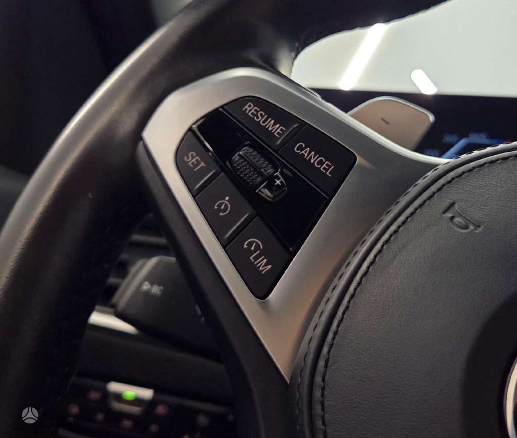 BMW 320, 2.0 l., Седан