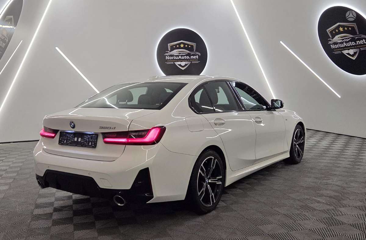 BMW 320, 2.0 l., Седан