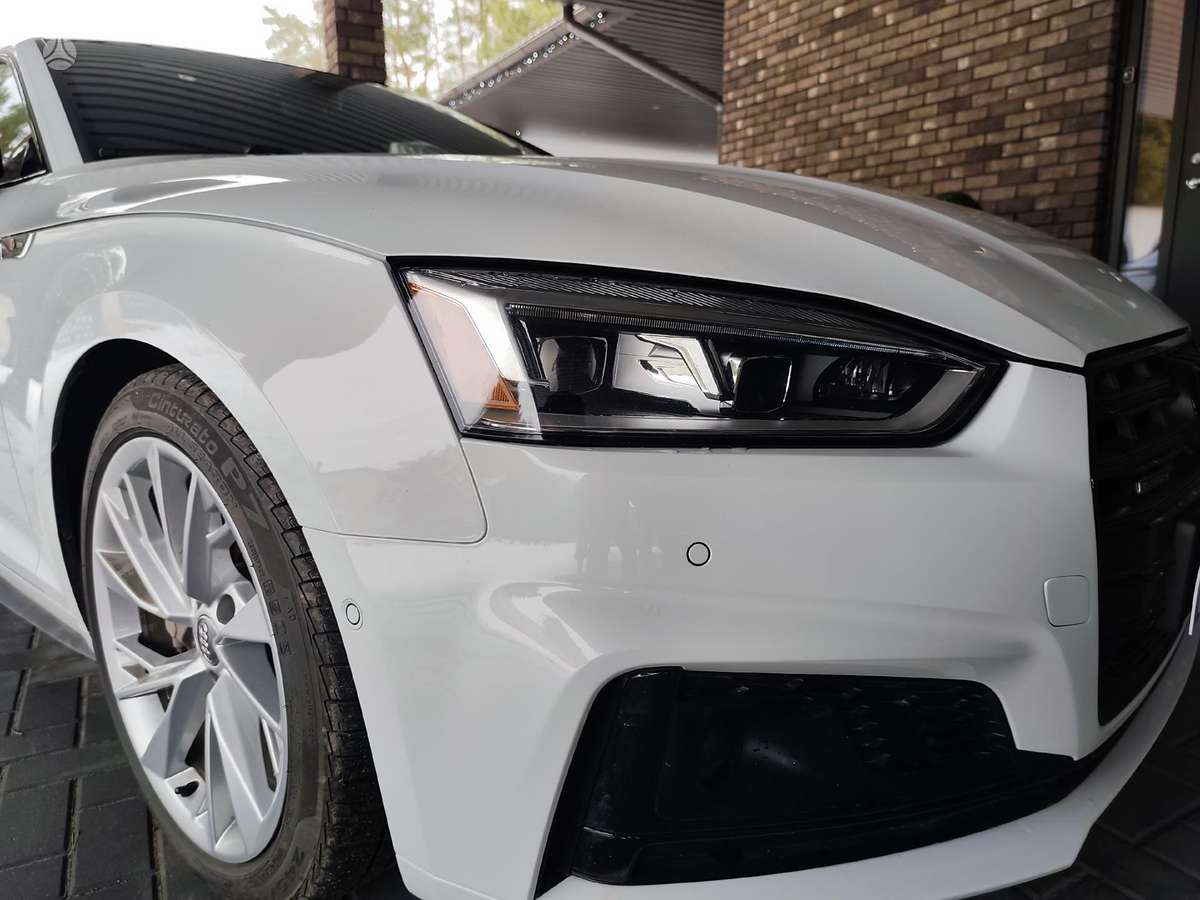 Audi A5, 2.0 l., hatchback