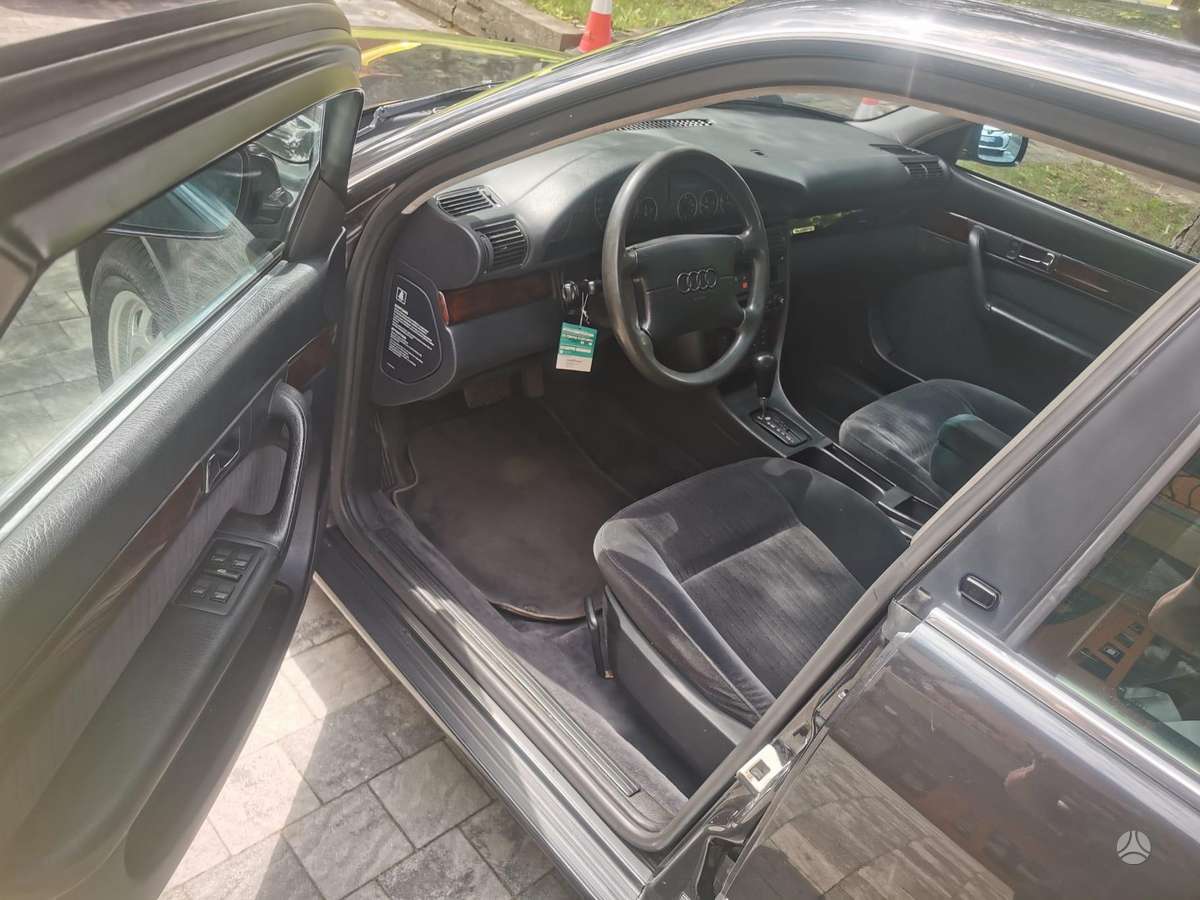 Audi A6, 2.8 l., Седан