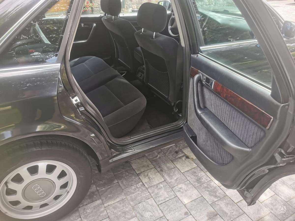 Audi A6, 2.8 l., Седан