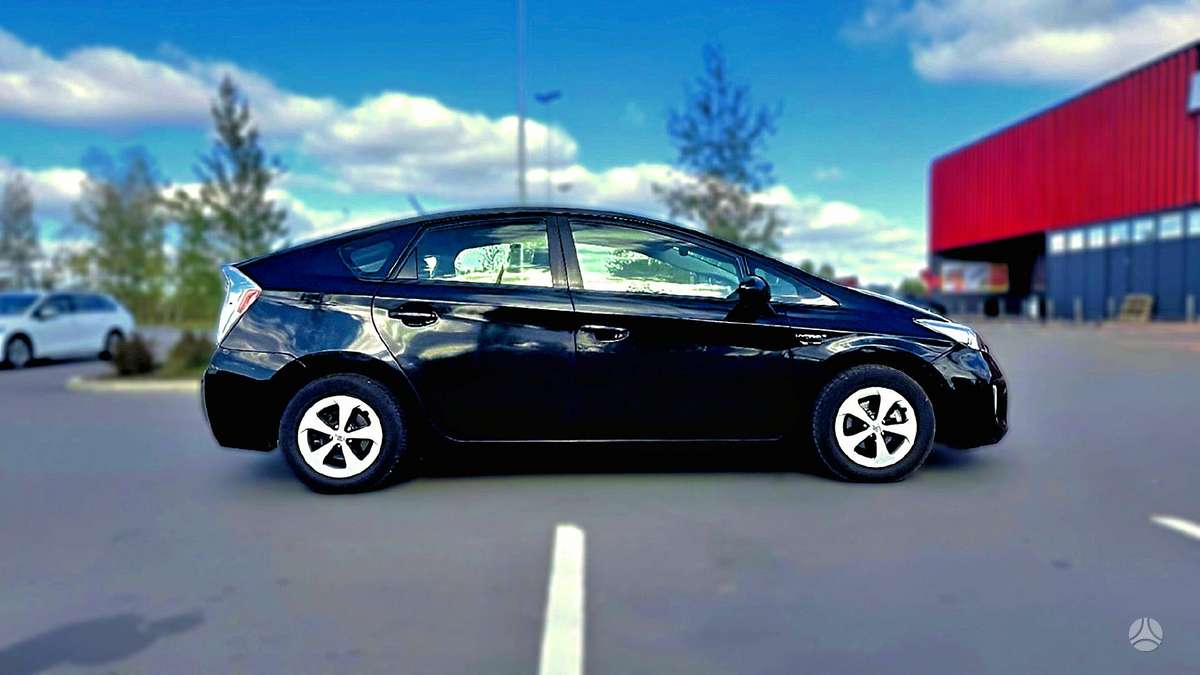Toyota Prius, 1.8 l., hečbekas