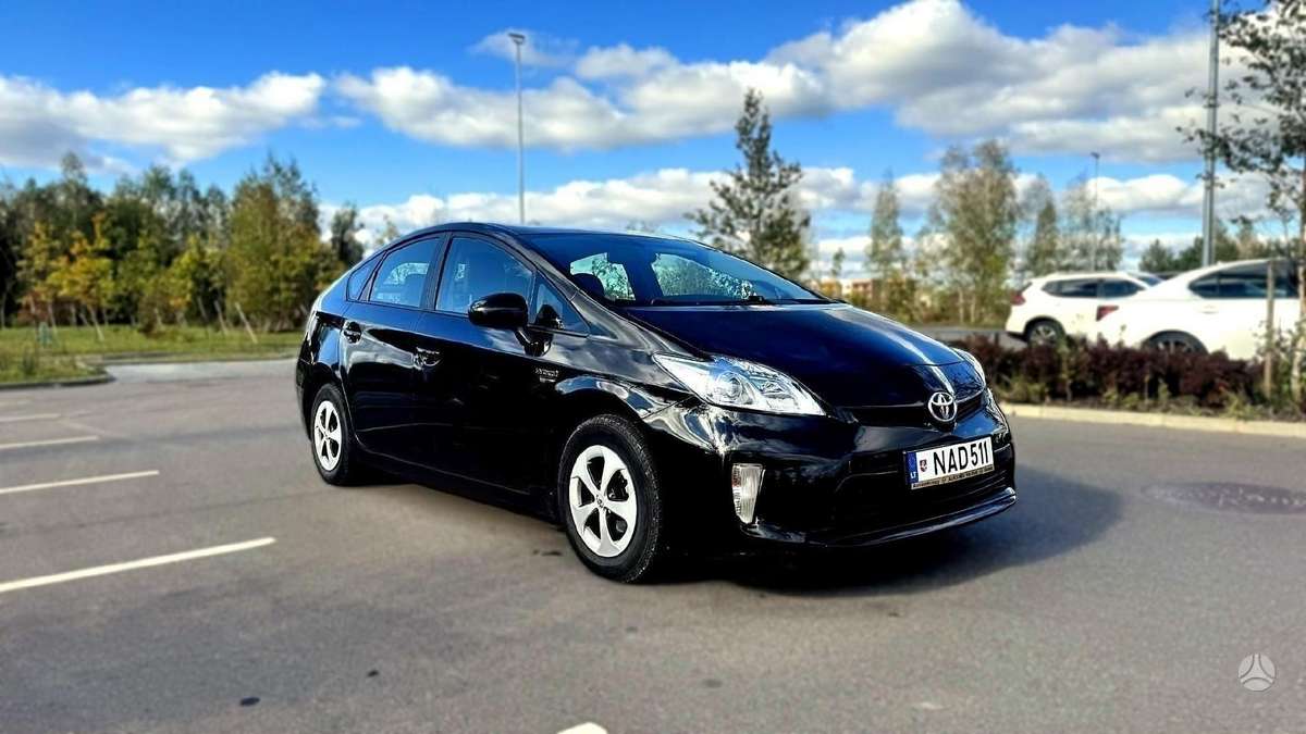 Toyota Prius, 1.8 l., hečbekas