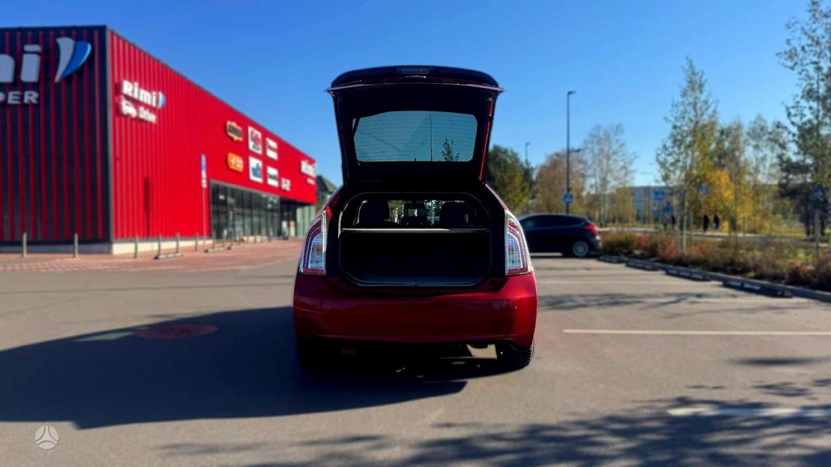 Toyota Prius, 1.8 l., hečbekas