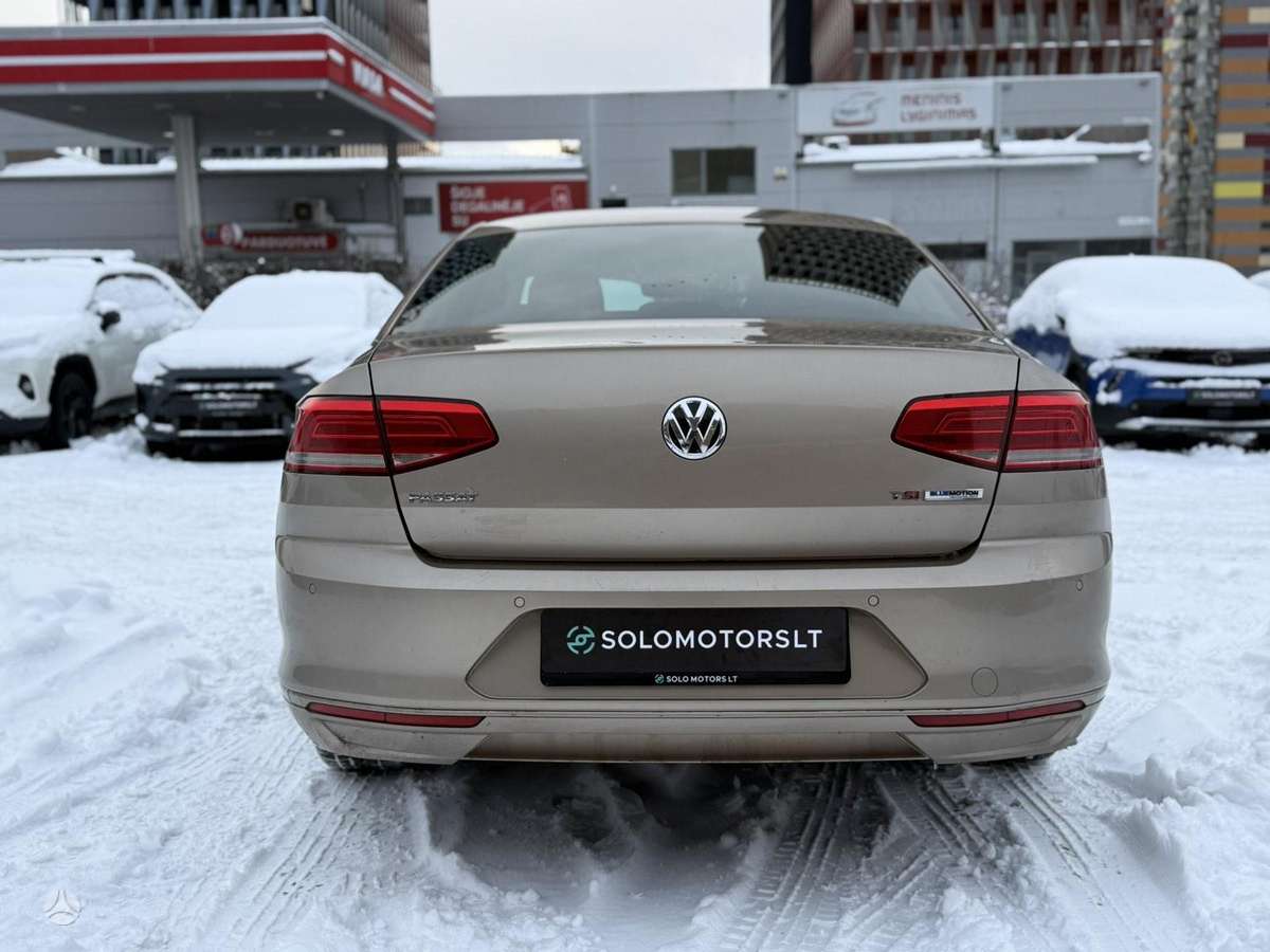 Volkswagen Passat, 1.4 l., Седан