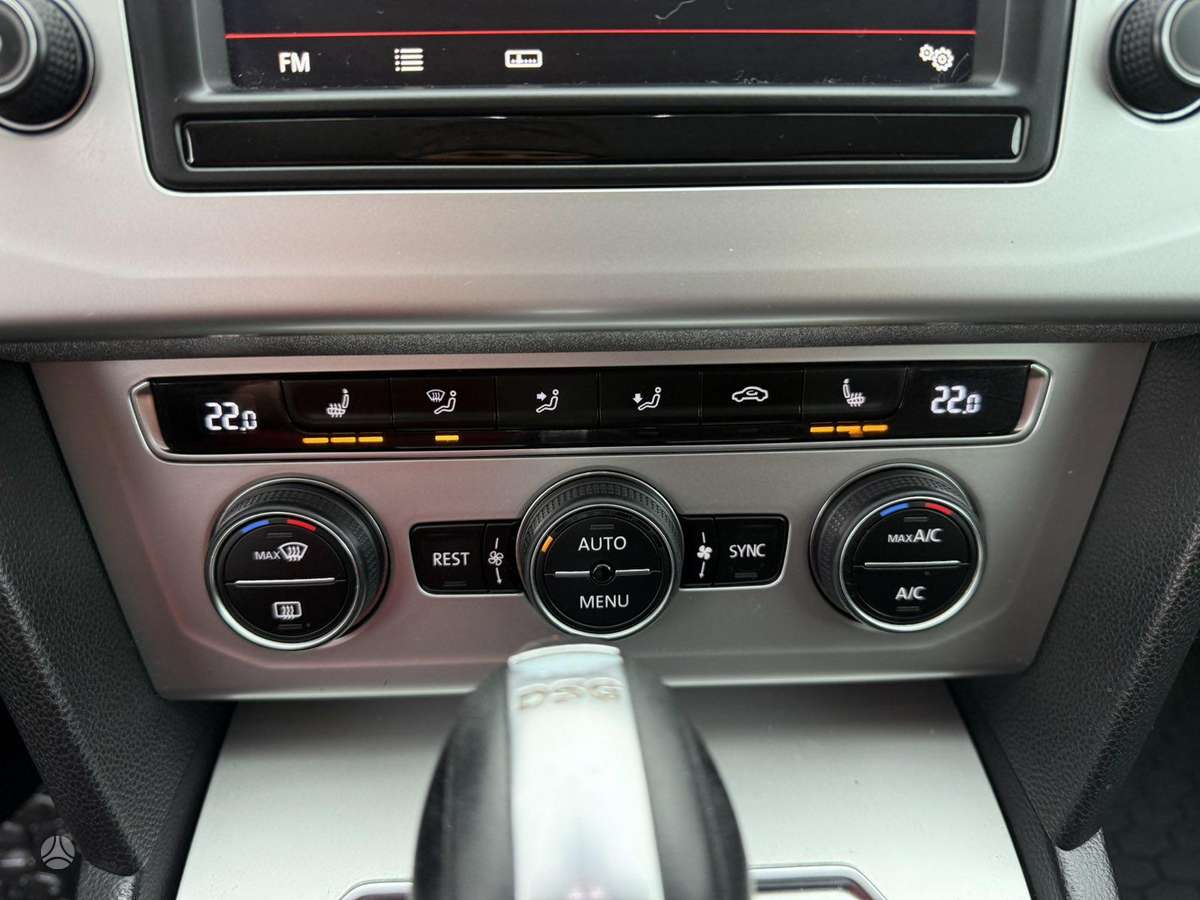 Volkswagen Passat, 1.4 l., Седан