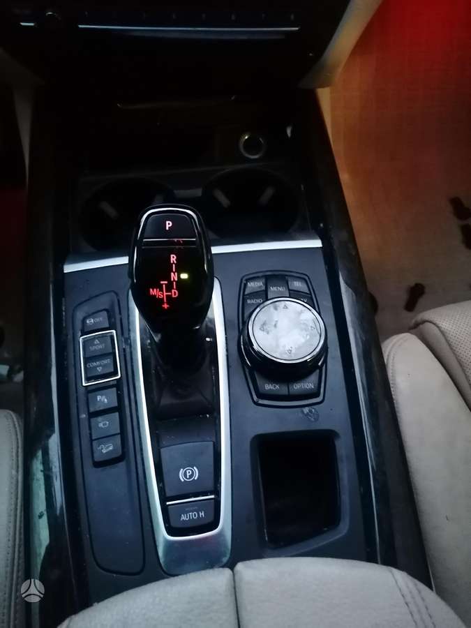 BMW X5 kėbulo dalys