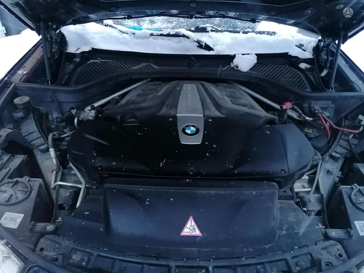 BMW X5 kėbulo dalys