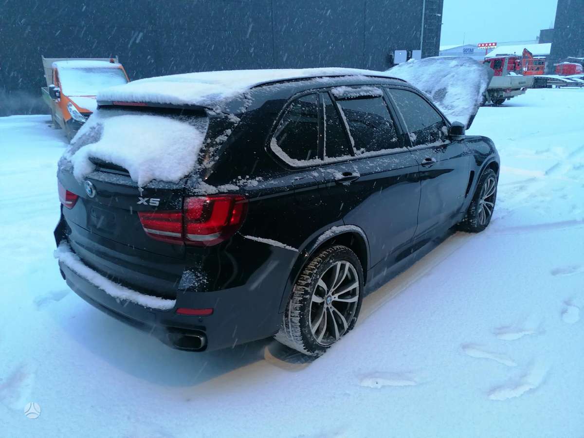 BMW X5 детали кузова
