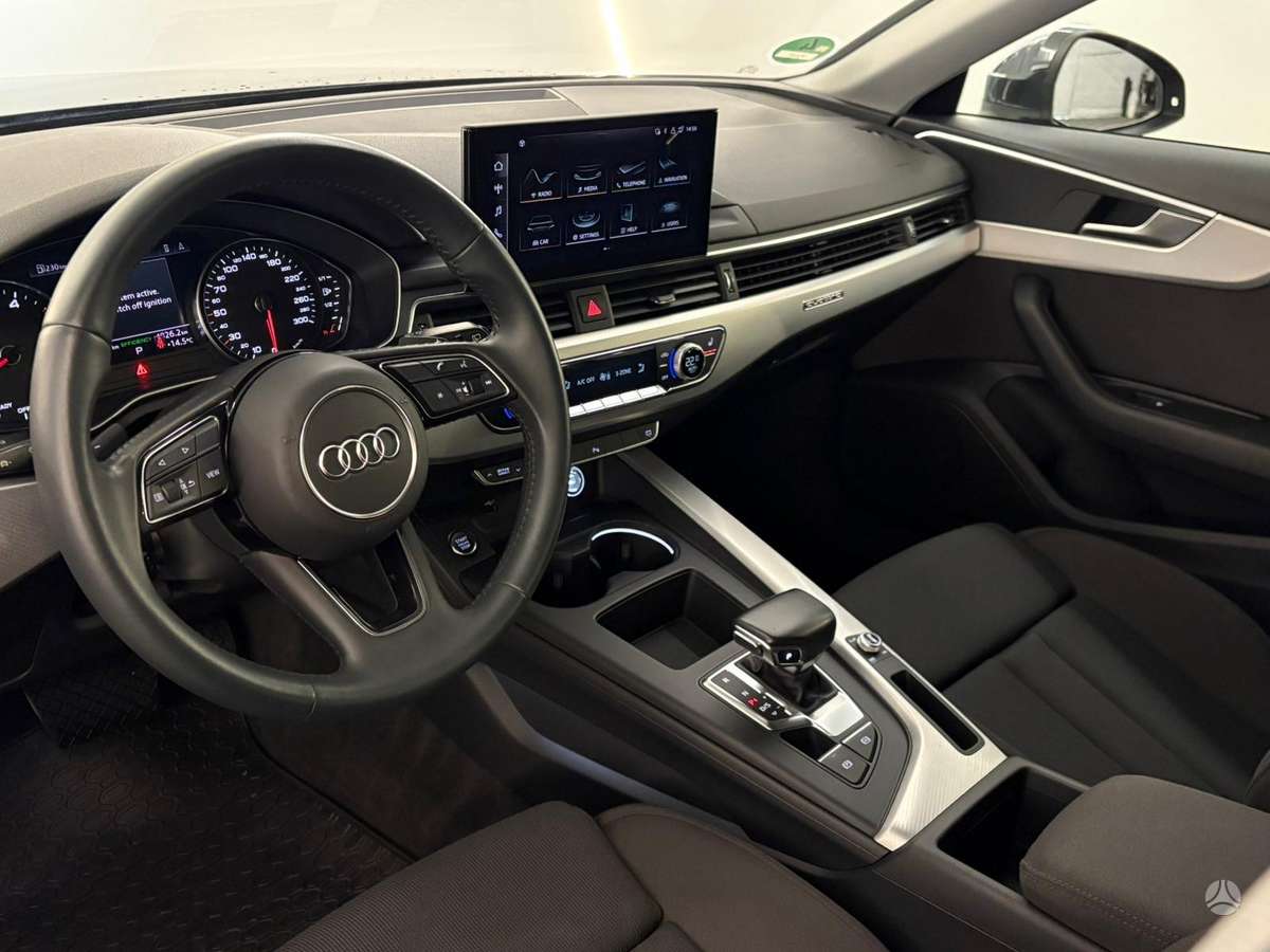 Audi A4, 2.0 l., Универсал
