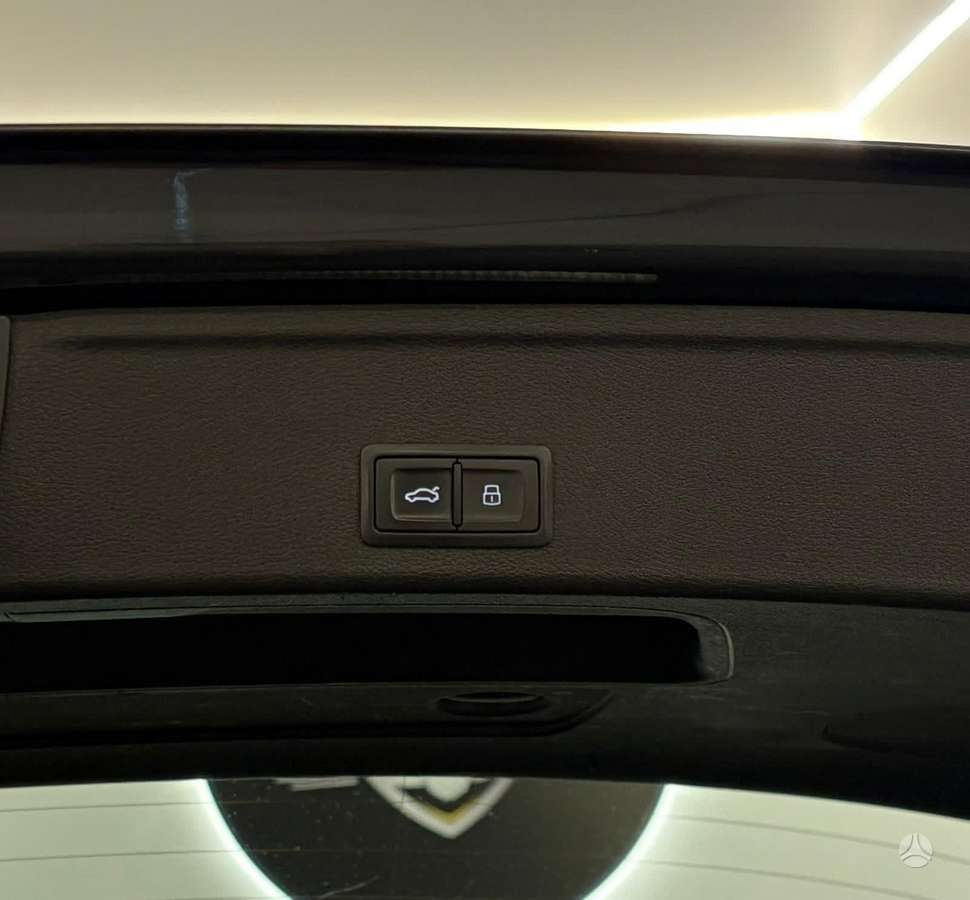 Audi A4, 2.0 l., Универсал