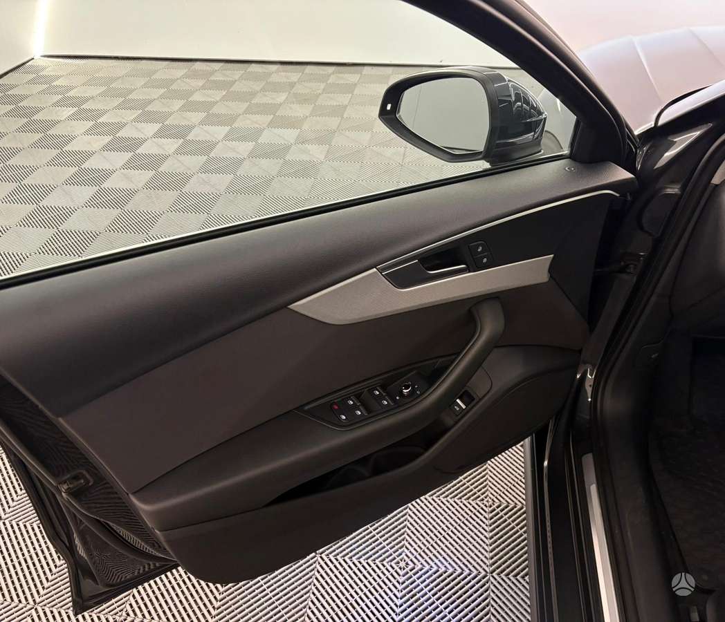 Audi A4, 2.0 l., Универсал