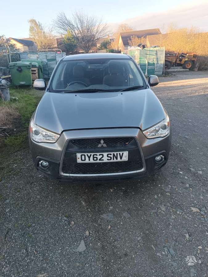 Mitsubishi ASX Auto iš anglijos dalimis